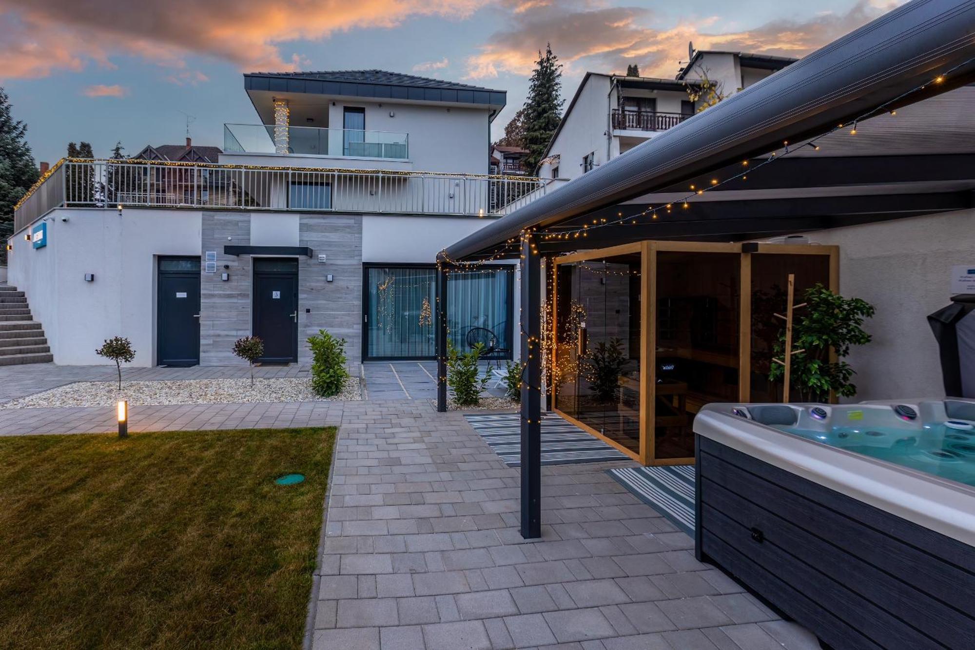 Lake Spirit Boutique Apartments 巴拉顿诺尔马迪 外观 照片