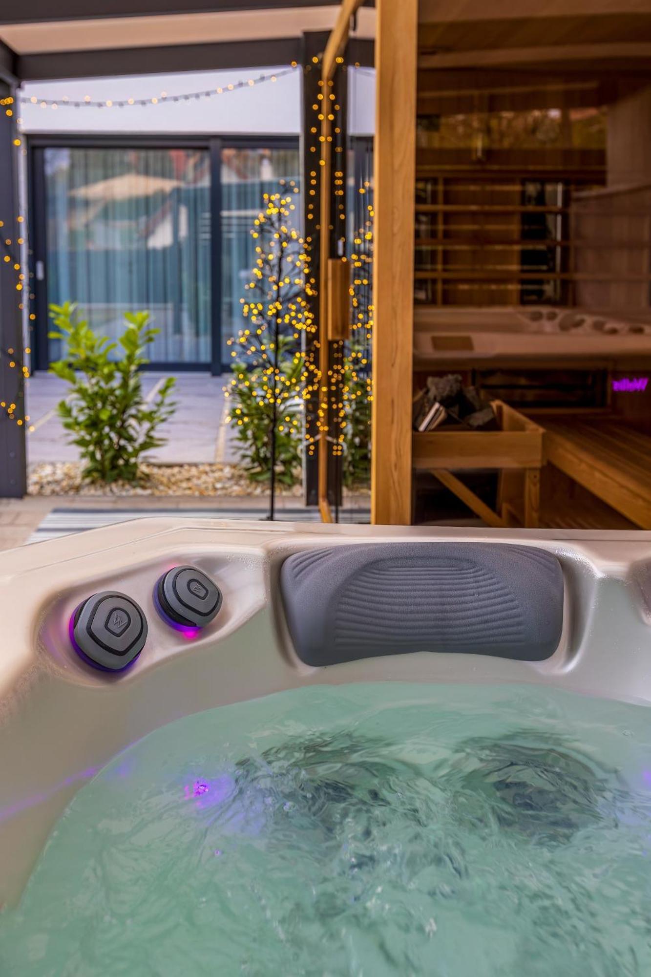 Lake Spirit Boutique Apartments 巴拉顿诺尔马迪 外观 照片