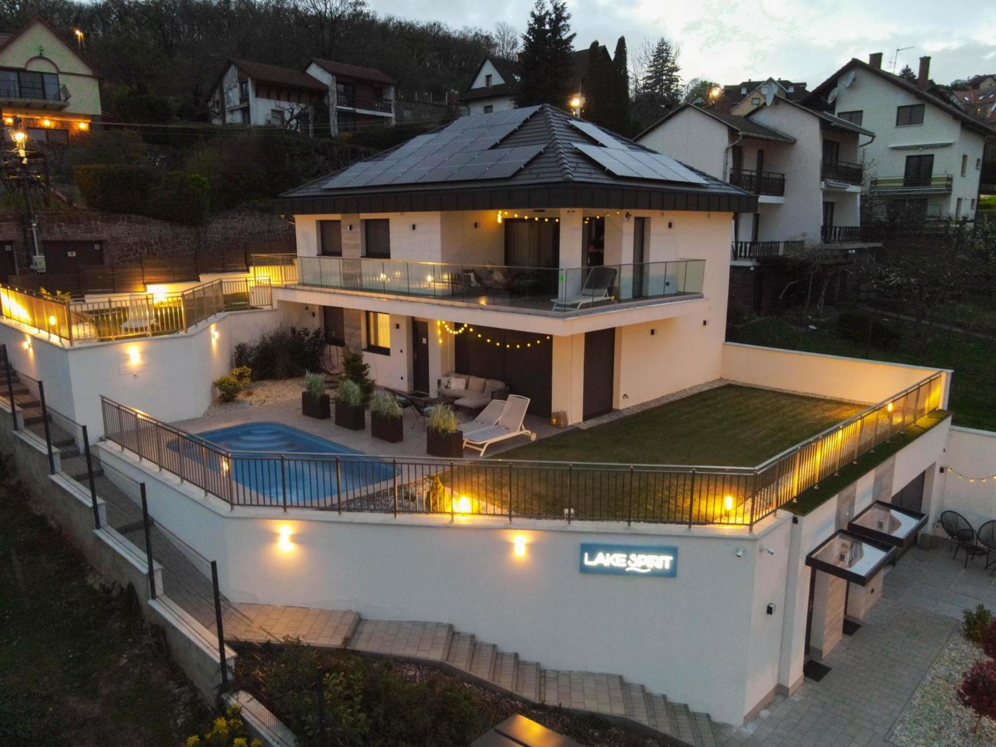 Lake Spirit Boutique Apartments 巴拉顿诺尔马迪 外观 照片